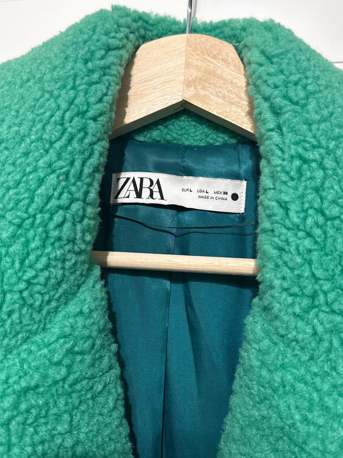 FAUX FUR COAT - LIMITED EDITION - Image 3
