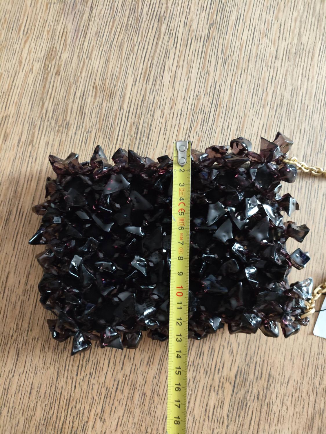 BEADED BUCKET BAG - Image 4