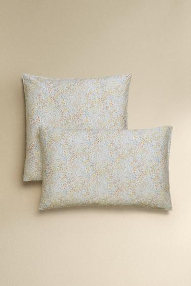 MINI FLORAL PRINT SATEEN PILLOWCASE - Oyster-white by Zara