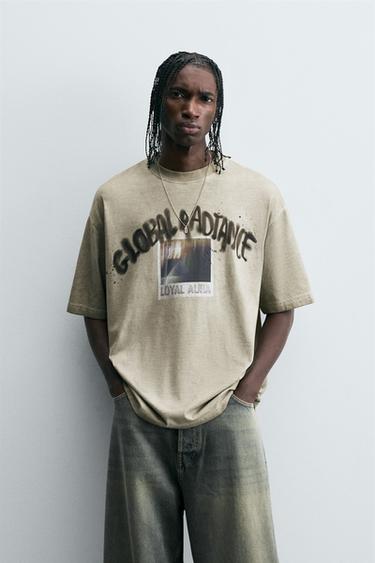 CAMISETA ESTAMPADA GRAFFITI - verde lavado da Zara