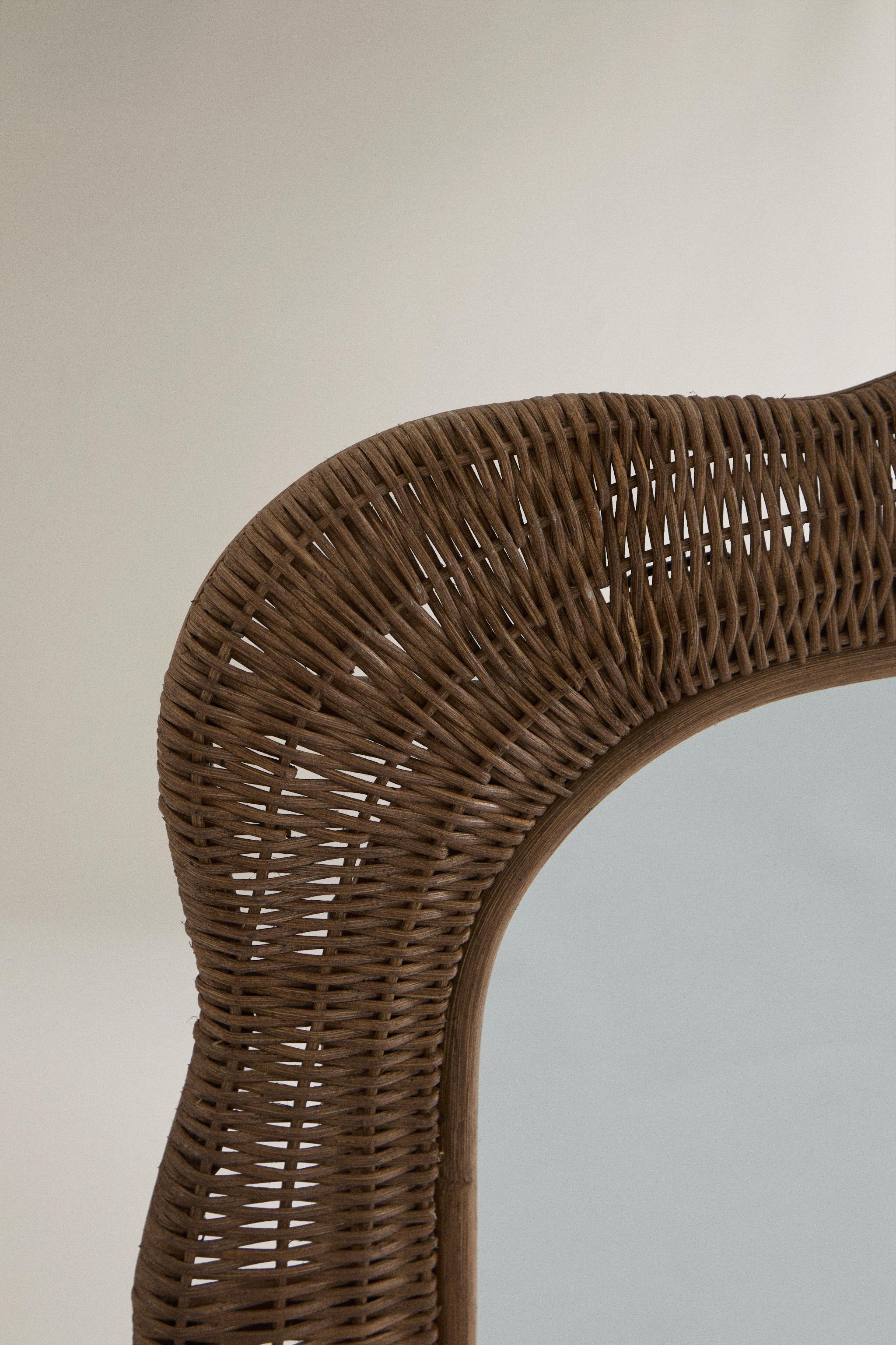 Irregular Rattan Wall Mirror - Unique Rectangular Design
