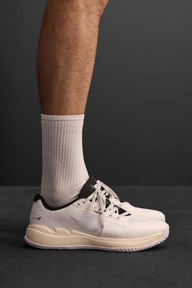 BASKETS POUR LES SPORTS DE TERRAIN Blanc ZARA France