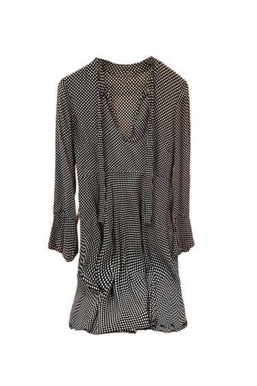 VESTIDO DE LUNARES