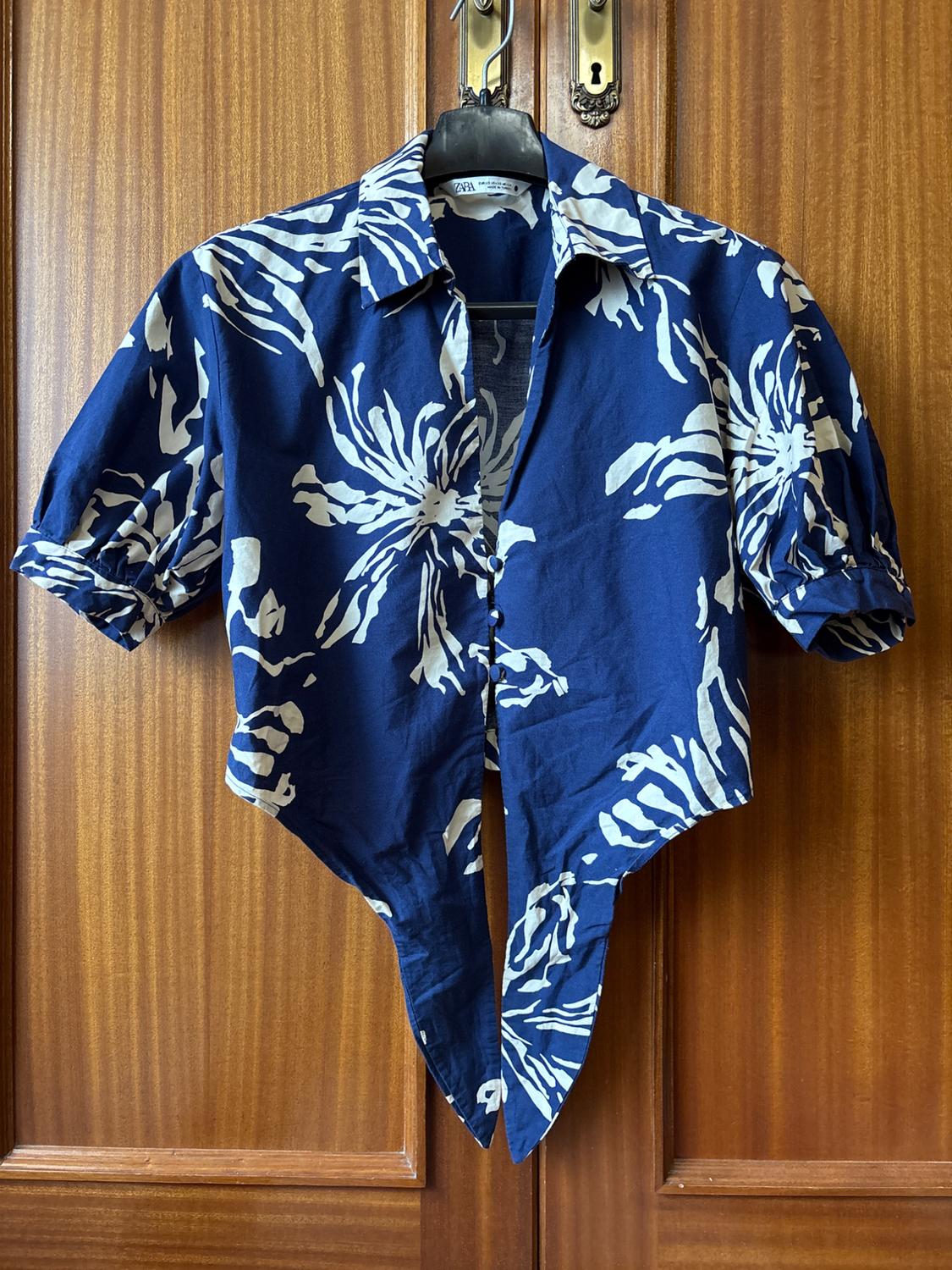 PRINTED BLOUSE WITH KNOT - Image 4