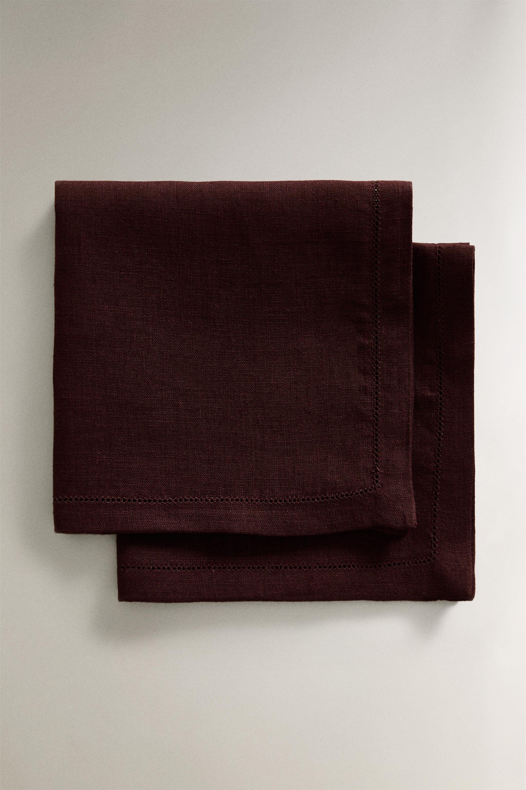 HEMSTITCHED LINEN NAPKIN