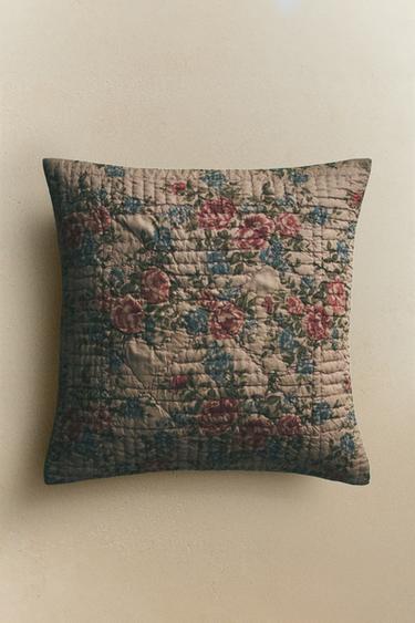 REVERSIBLE FLORAL CUSHION COVER FOR QUILTS - Greenish by Zara - Image 4