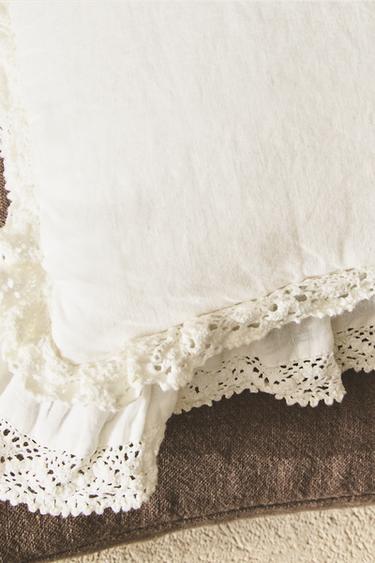 LINEN CUSHION COVER WITH LACE TRIM - Oyster-white by Zara - Image 0