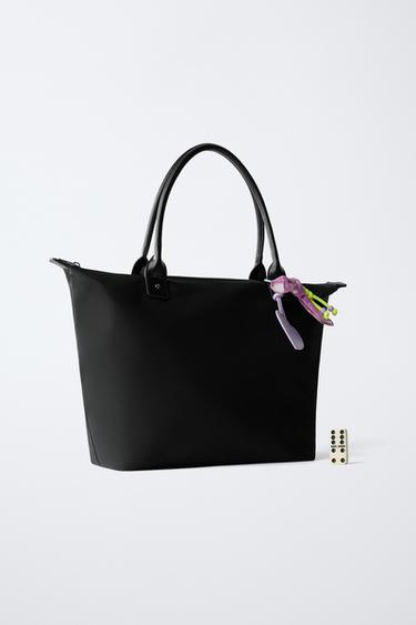 SAC SHOPPER EN NYLON AVEC CHARM CŒUR - Noir de Zara - Image 5