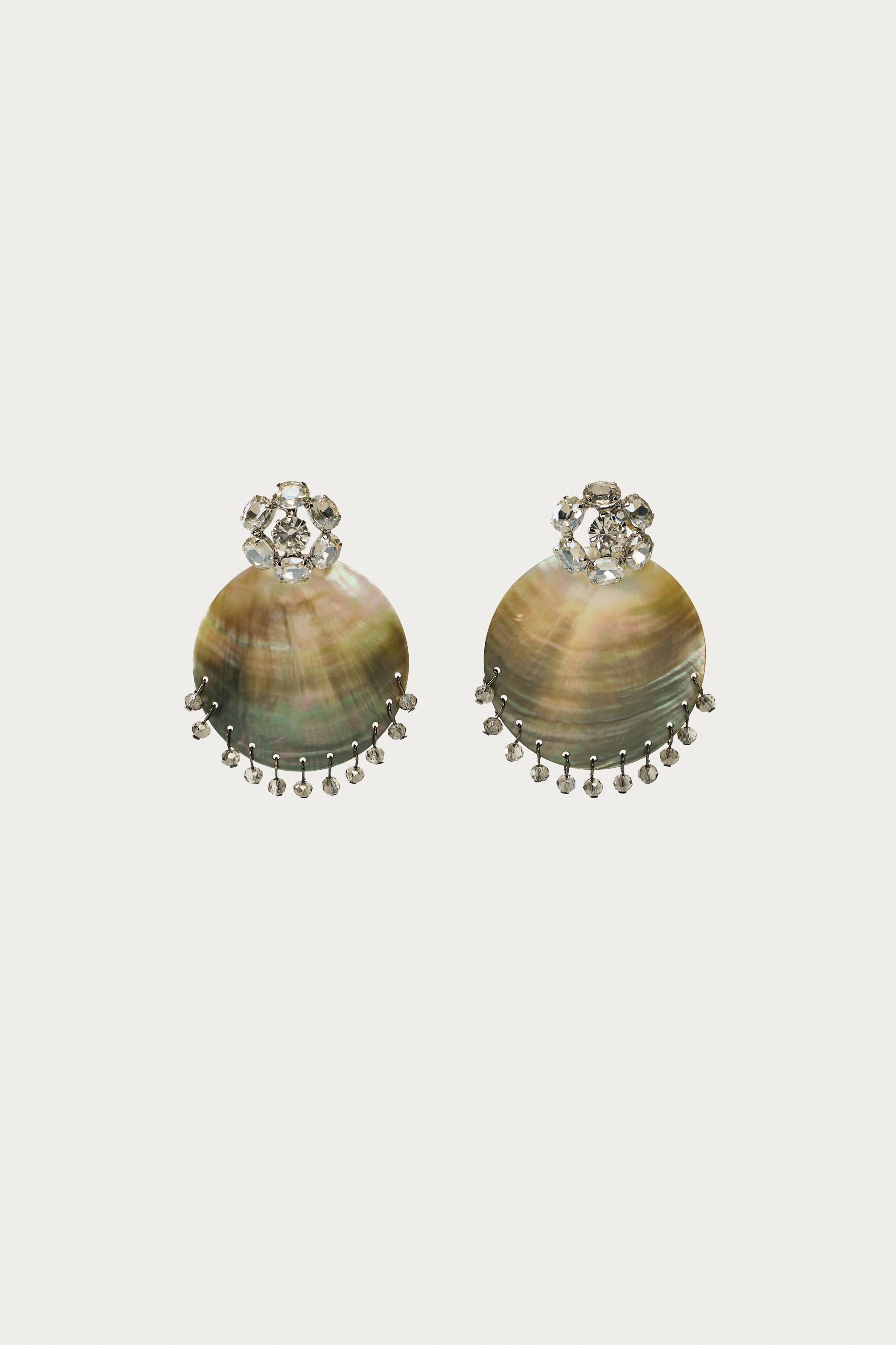 MARISA BERENSON X ZARA JEWEL SHELL EARRINGS — Gray