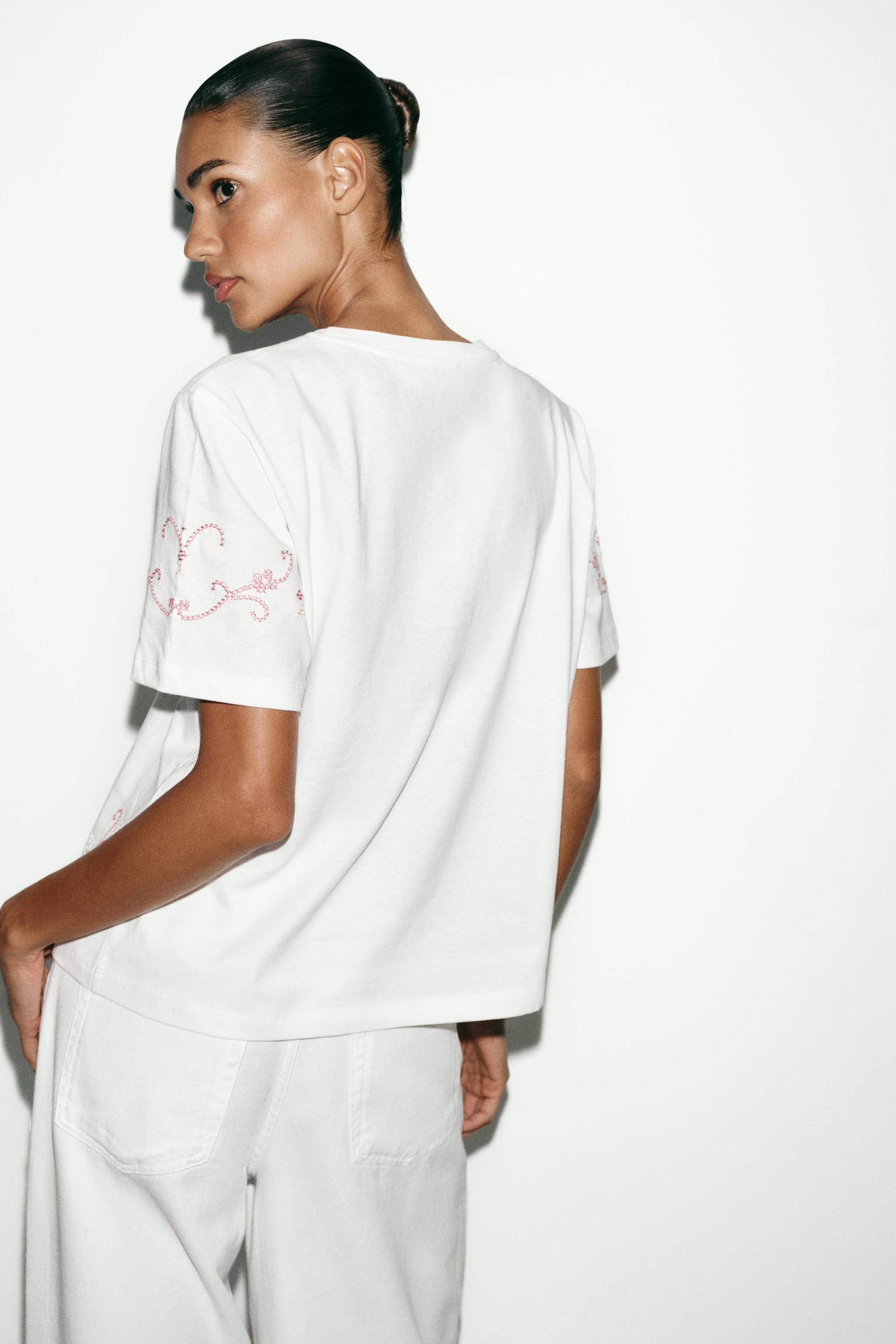 KONTRAST İŞLEMELİ T-SHIRT - Görsel 4