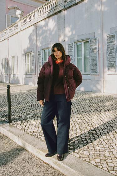 SHORT WATER-REPELLENT WINDPROOF HOODED ANORAK - Burgundy by Zara