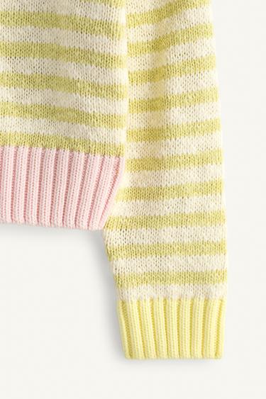 PULL EN MAILLE RAYÉ FLEUR BRODÉE ÉDITION LIMITÉE - Citron vert de Zara - Image 8