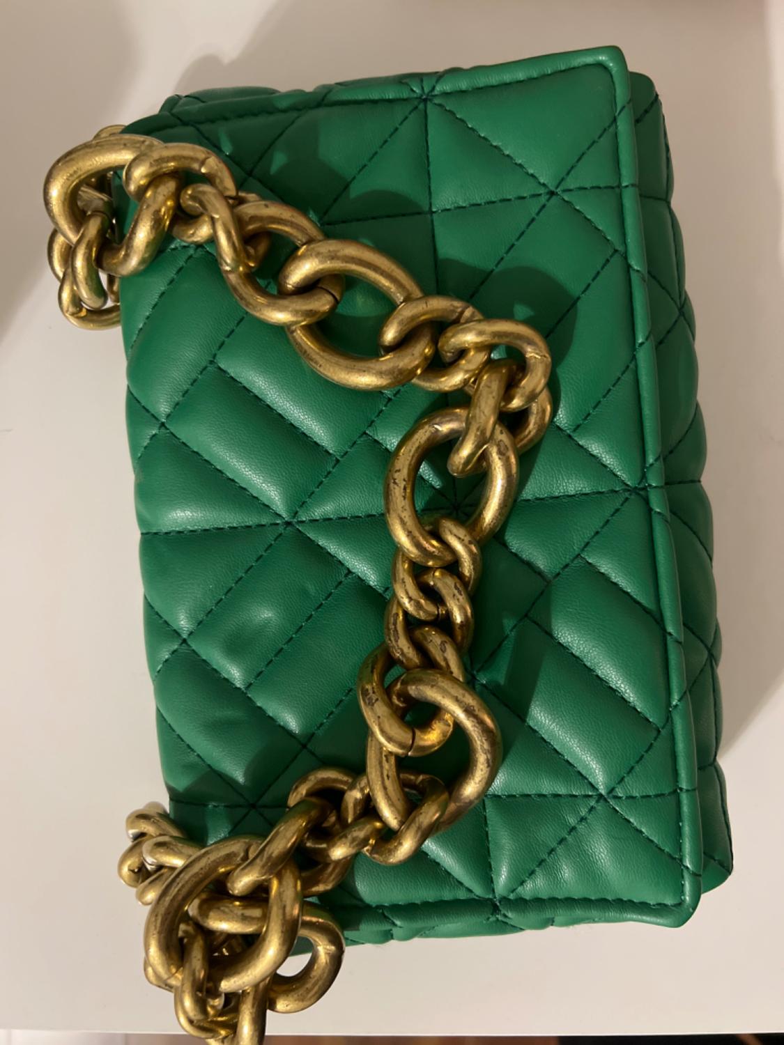 BOLSO HOMBRO ACOLCHADO CADENA - Image 3