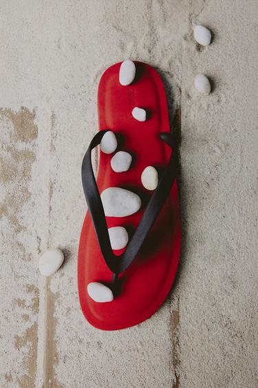 SANDALES À BRIDES AARON LEVINE X ZARA - Rouge de Zara