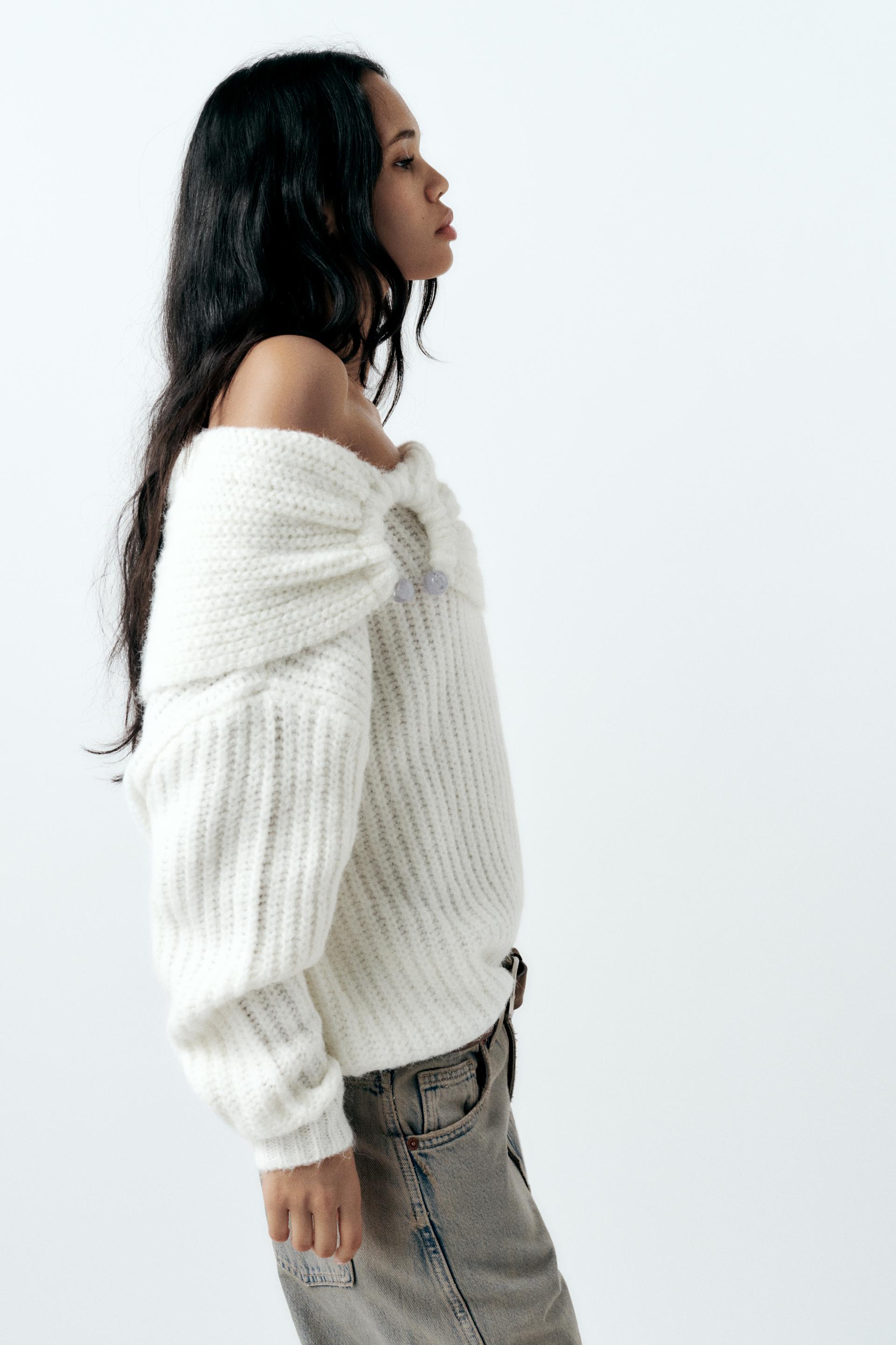 KNIT SWEATER - White