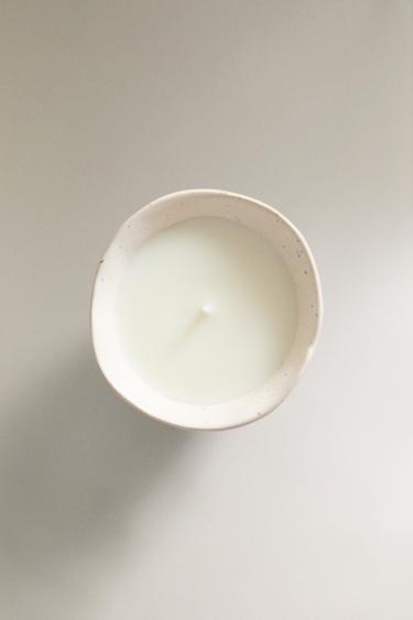 (120 G) CRÈME MIMOSA SCENTED CANDLE - CAMEL/WHITE  by Zara - Image 3