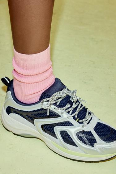 ZAPATILLA DEPORTIVA TIRADOR - Plata de Zara