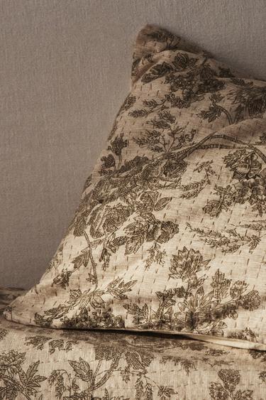 PUDEBETRÆK I BLOMSTRET BOMULD OG HØR - lys beig fra Zara