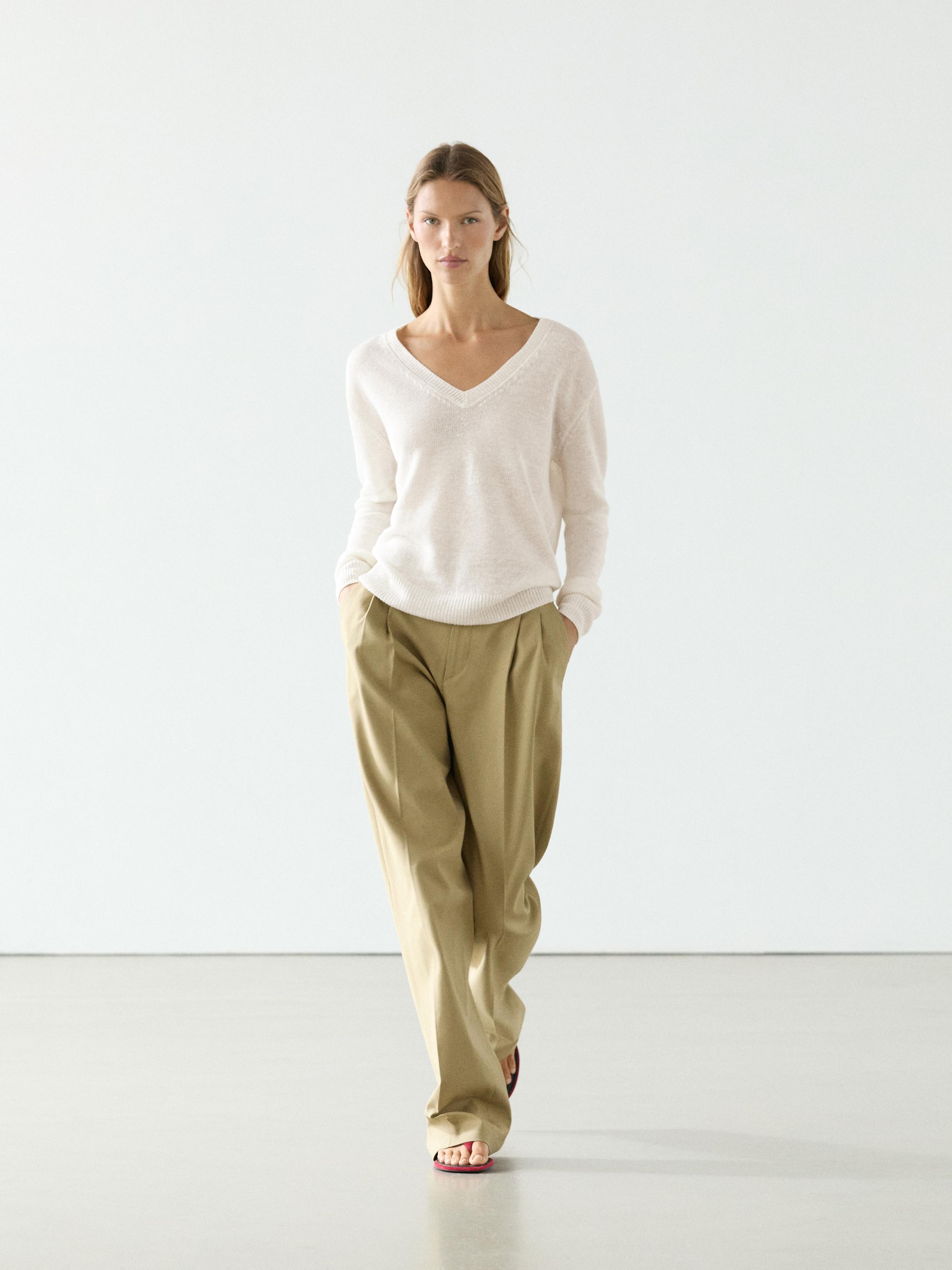 100% linen knit V-neck sweater