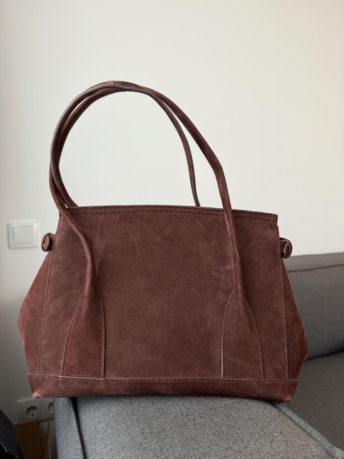 LEATHER CITY BAG - Image 2