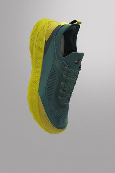Zara RUNNING SNEAKERS - Green - Image 0
