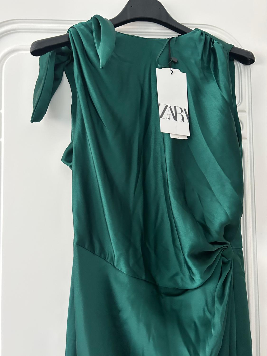 SATIN-FINISH DRESS WITH DRAPED DETAIL - Image 4