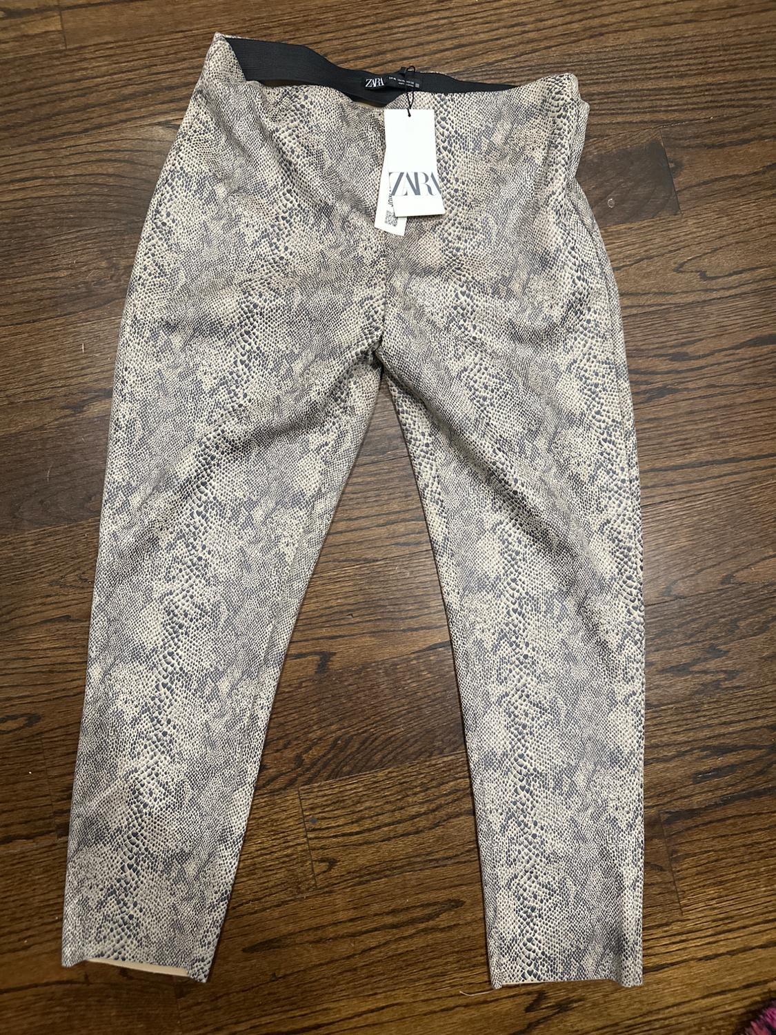 FAUX SUEDE LEGGINGS