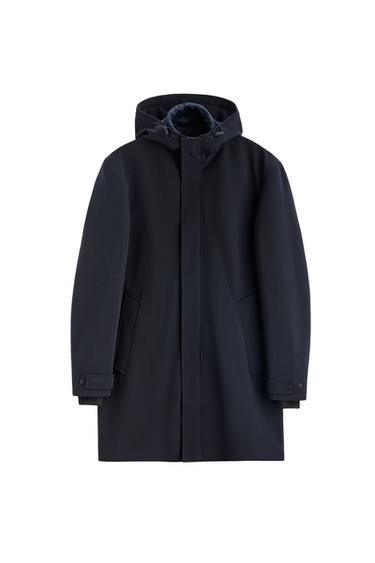 COAT WITH DETACHABLE COLLAR