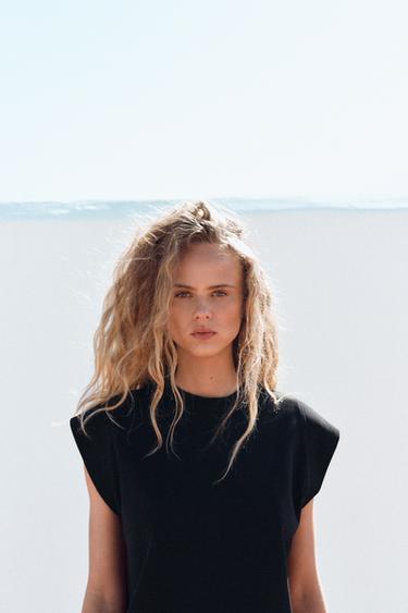 T-SHIRT SANS MANCHES EFFET DÉLAVÉ - Noir de Zara