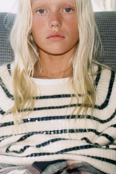 SWEATER DE MALHA ÀS RISCAS COM LANTEJOULAS - Riscas da Zara