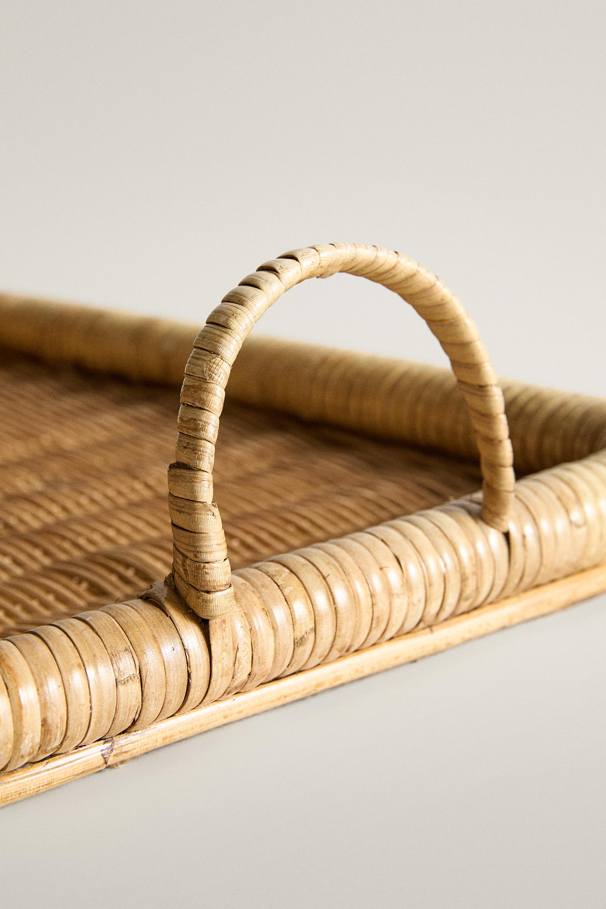 RECTANGULAR RATTAN TRAY