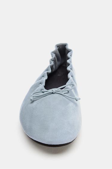 BALLERINES EN DAIM À LACETS - Bleu de Zara - Image 4