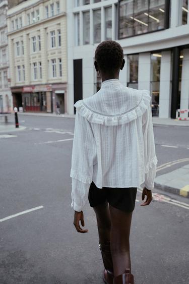 BLOUSE ENTRE-DEUX VOLANTS - Blanc de Zara - Image 3