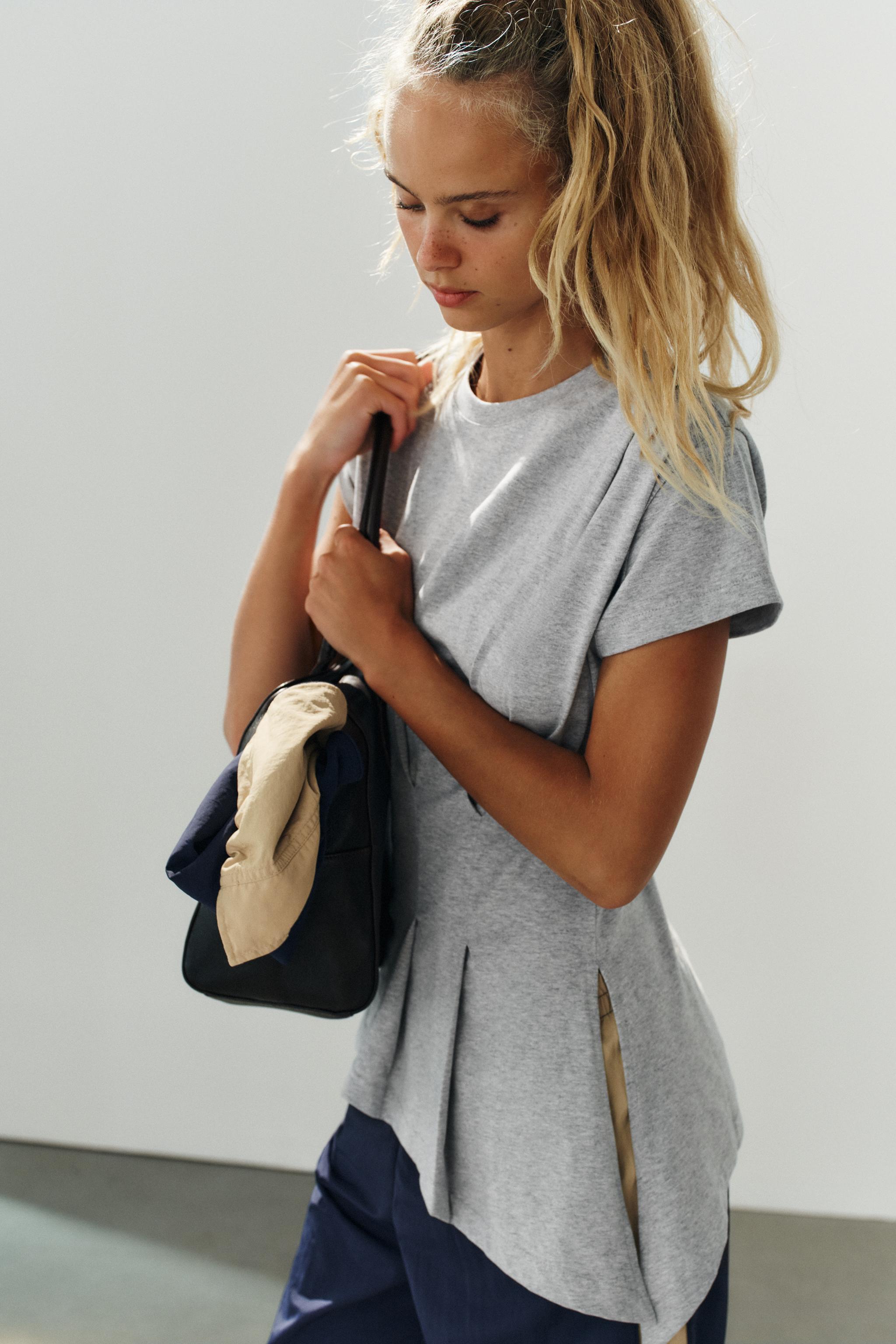 Женские футболки Zara ASYMMETRIC PLEATED T-SHIRT — фото 4