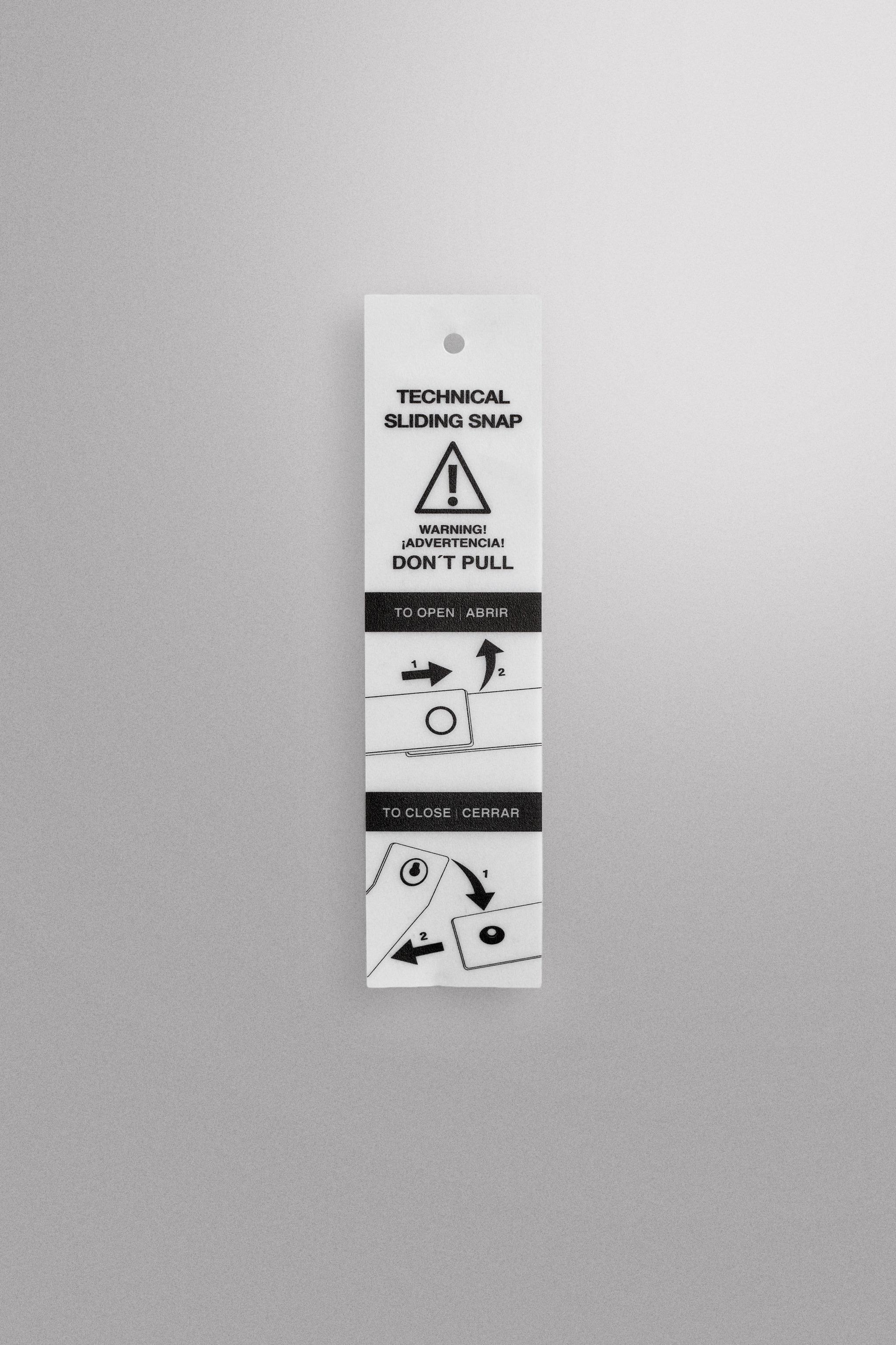 TECHNICAL SHELL WATERPROOF PANTS