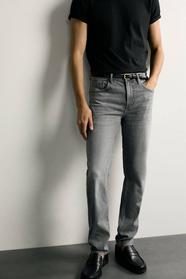 JEANS DE AJUSTE DELGADO BÁSICOS 6