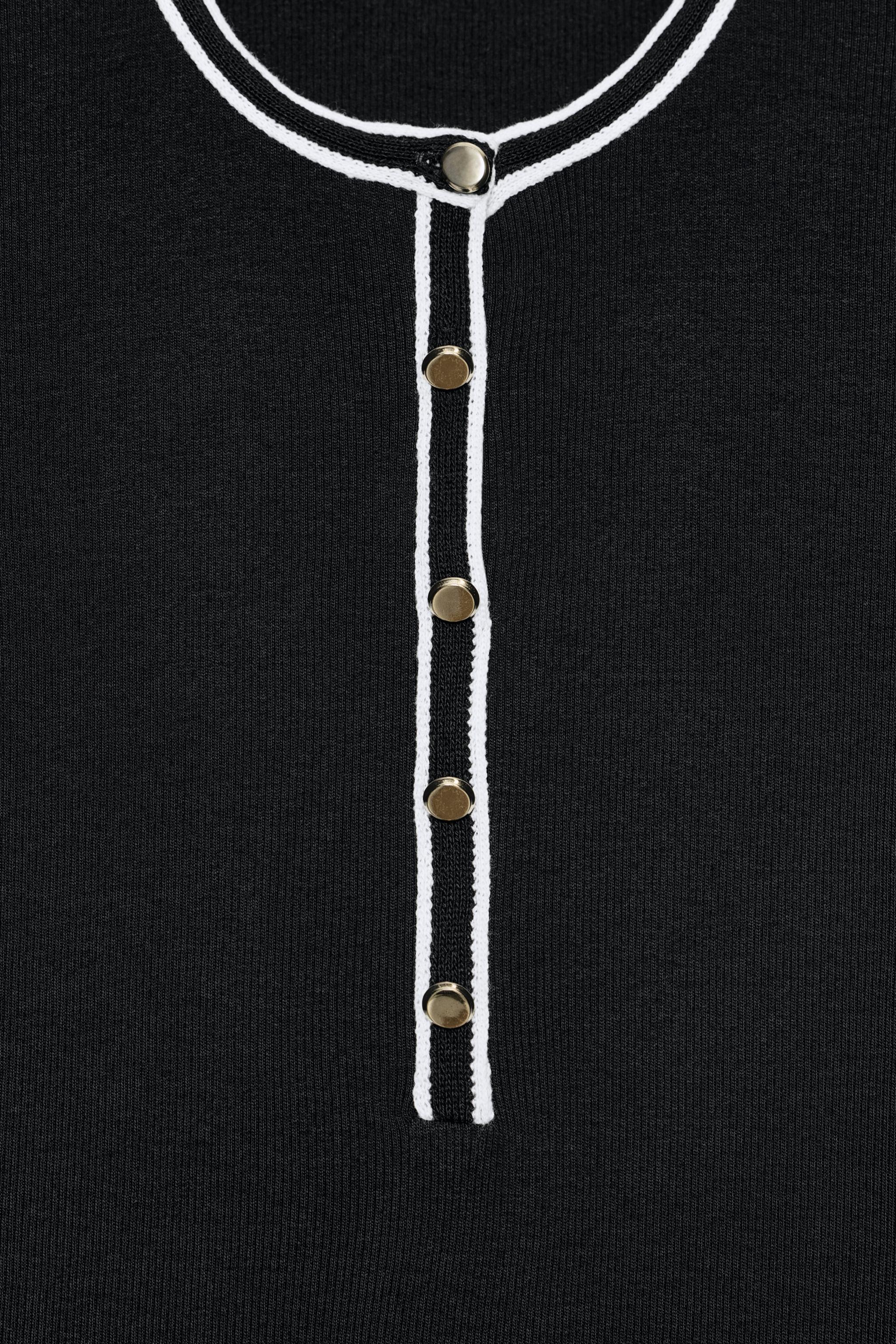 T-SHIRT LISERÉS CONTRASTE