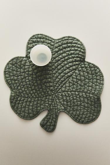 Zara QUILTED CLOVER PLACEMAT - Green