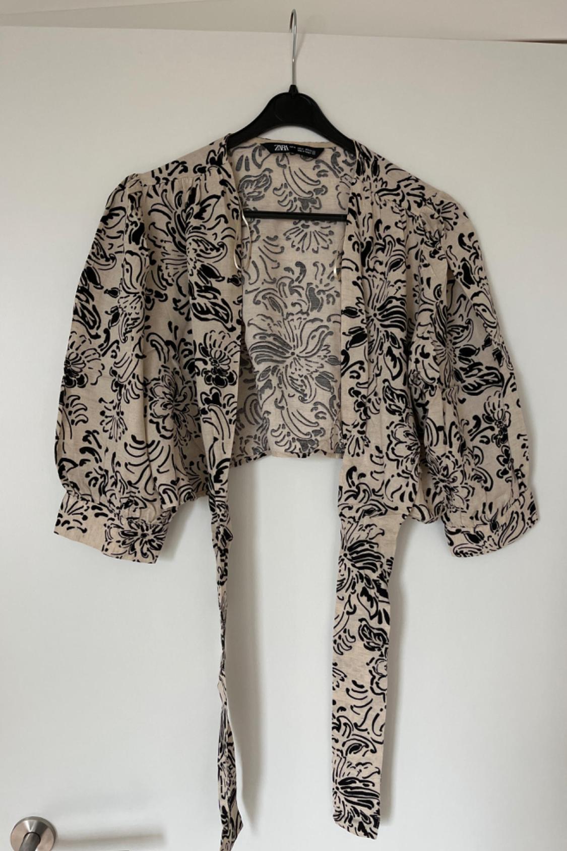PRINTED BLOUSE WITH BOW