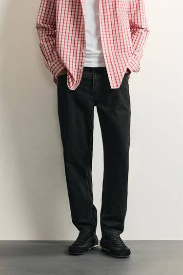 SLIM CROPPED FIT JEANS - Black by Zara