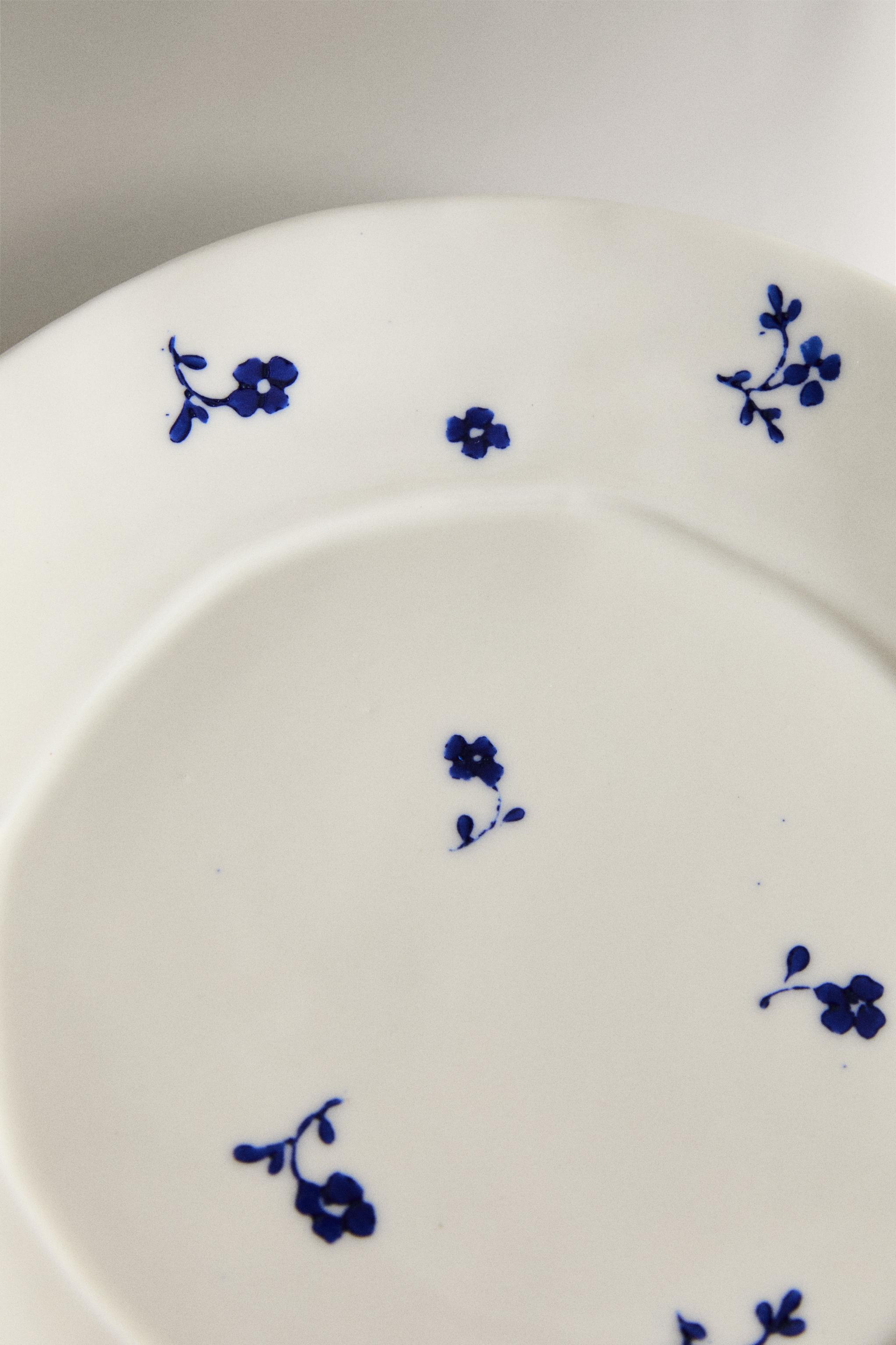 FLORAL PORCELAIN DESSERT PLATE