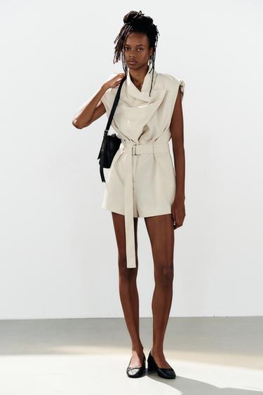 Zara SHOULDER PAD BELTED SHORT JUMPSUIT - Canvas