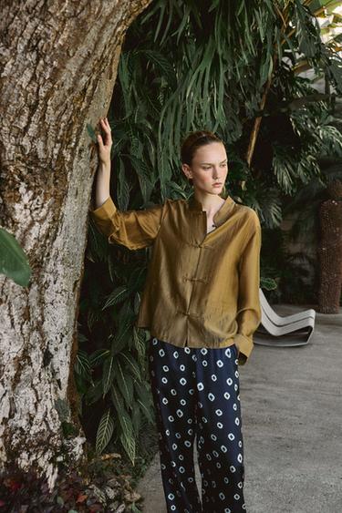 ZW COLLECTION SATIN SHIRT WITH FIREMAN CLASPS - Mustard by Zara
