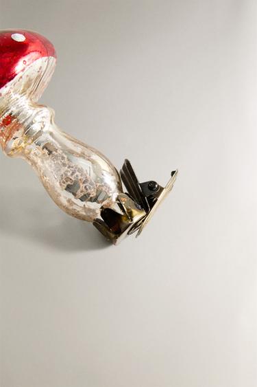 RED MUSHROOM CLIP DECORATION - Red by Zara - Image 3