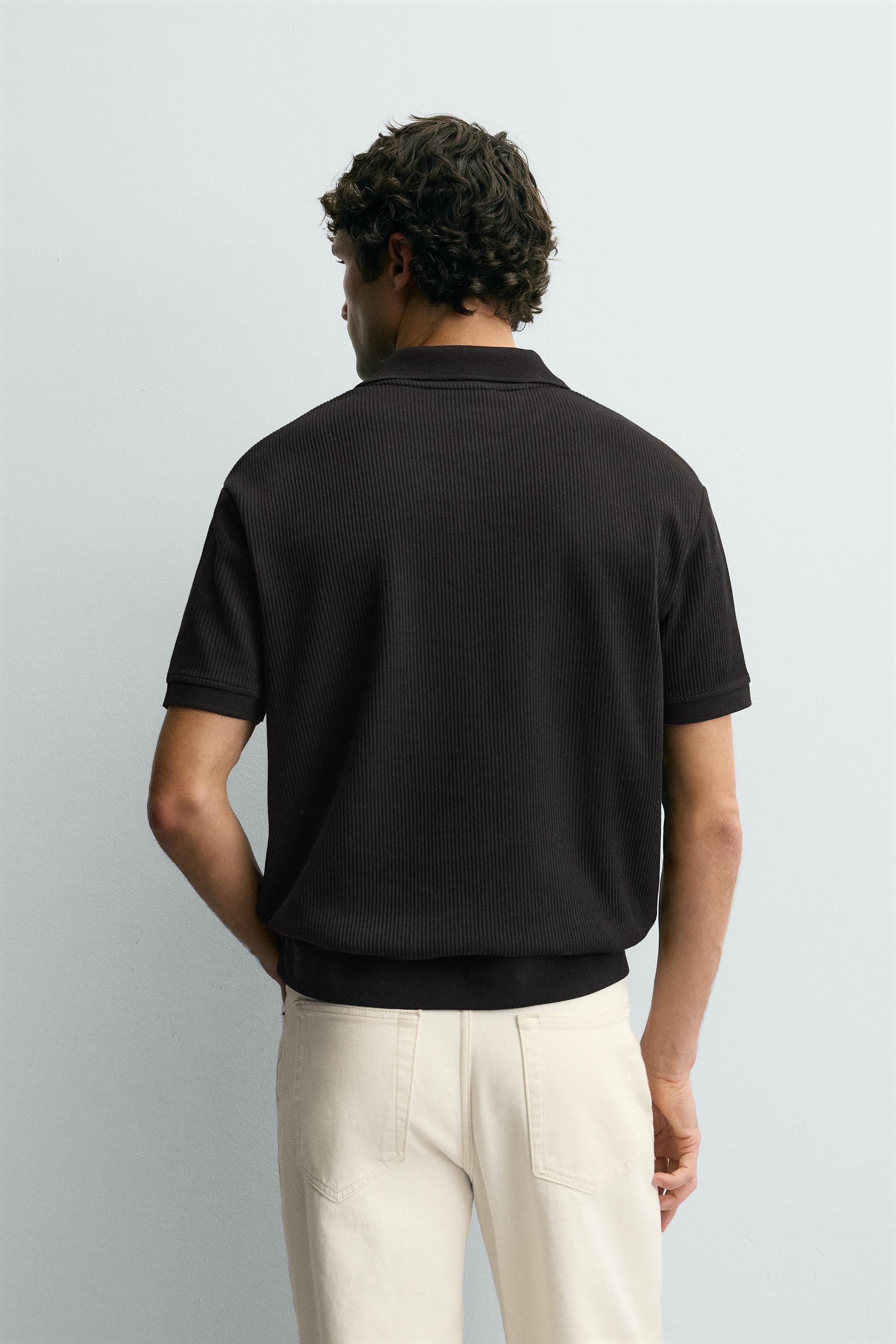 VERTICAL TEXTURED POLO