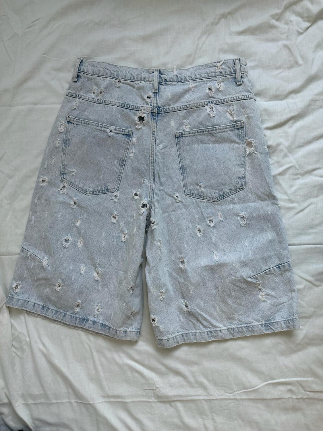 RIPPED EFFECT JORTS - Image 2
