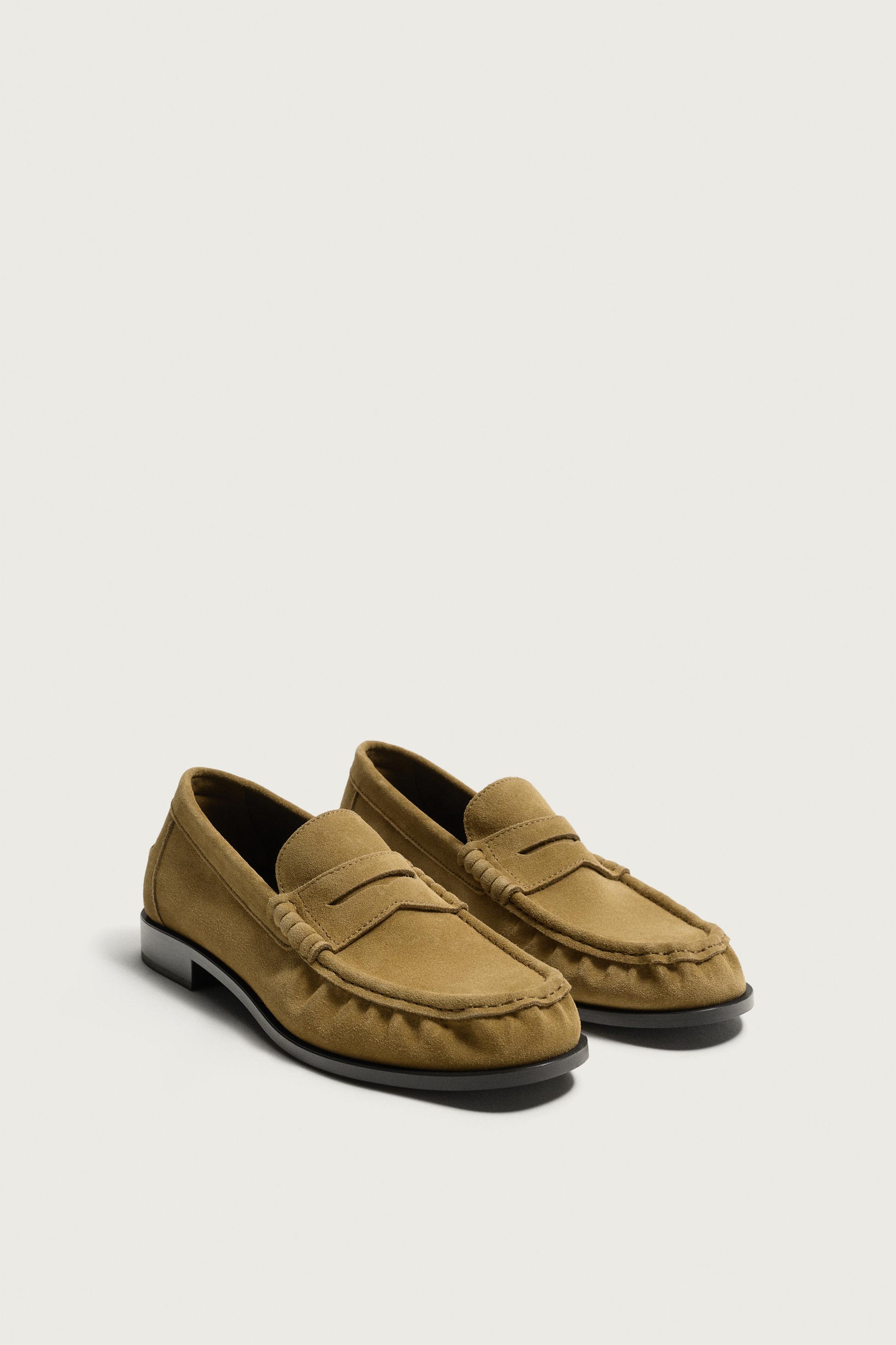 LEATHER LOAFERS — 