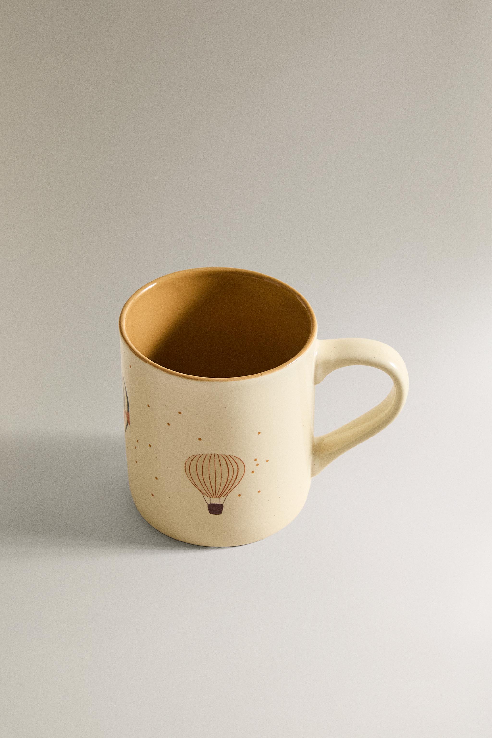 CHILDREN'S CERAMIC HOT AIR BALLOON MUG