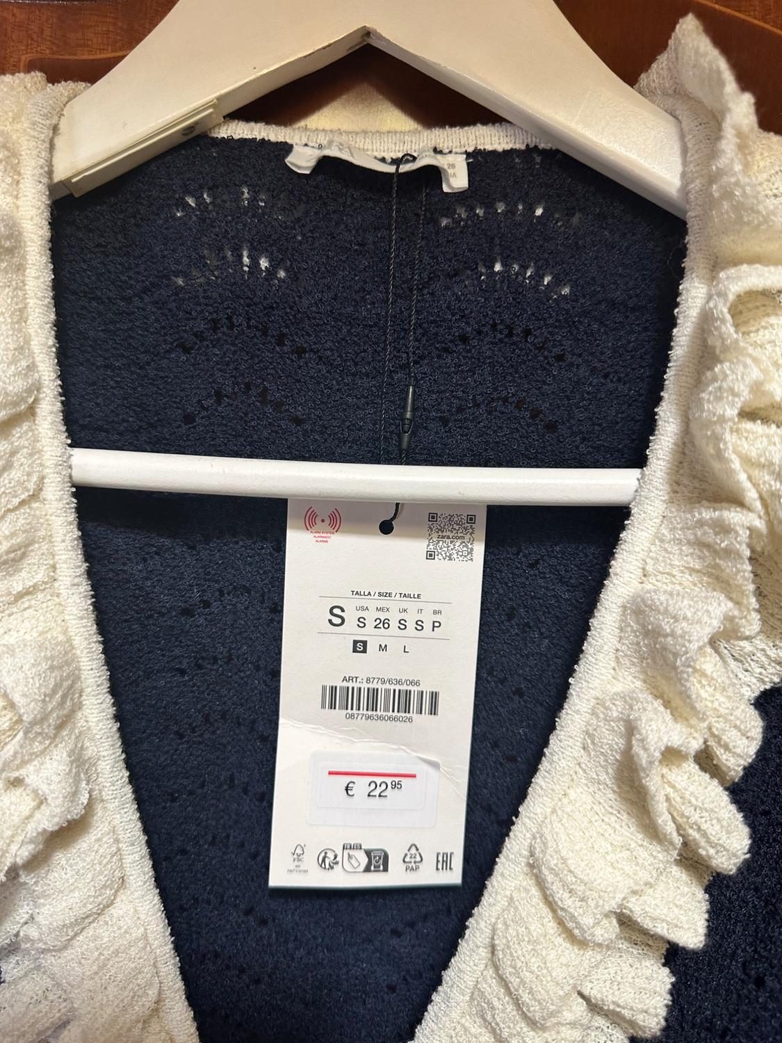 CONTRAST RUFFLE TOP - Image 2