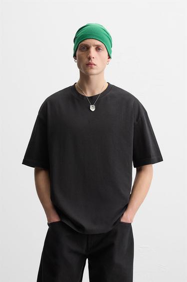 CAMISETA BÁSICA HEAVY WEIGHT - Preto da Zara